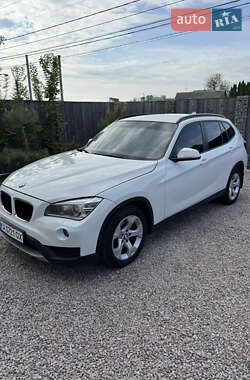 Внедорожник / Кроссовер BMW X1 2013 в Киеве