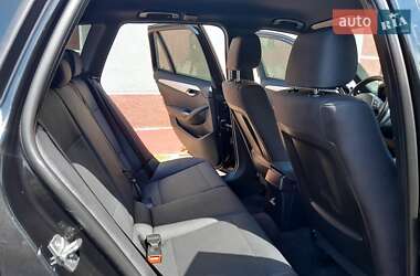 Внедорожник / Кроссовер BMW X1 2013 в 