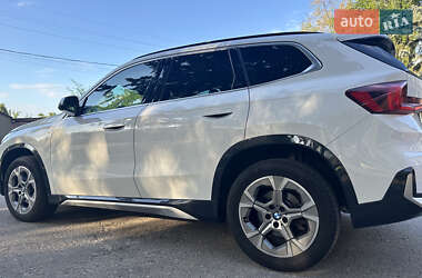 Внедорожник / Кроссовер BMW X1 2023 в 