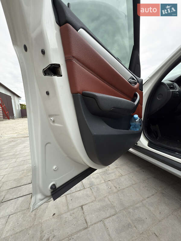 Позашляховик / Кросовер BMW X1 2010 в Зарічному фото 15 Позашляховик / Кросовер BMW X1 2010 в Зарічному