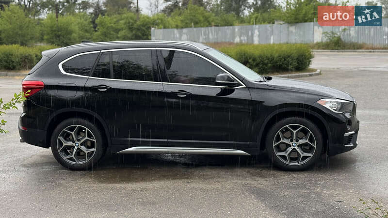 Позашляховик / Кросовер BMW X1 2017 в Запоріжжі