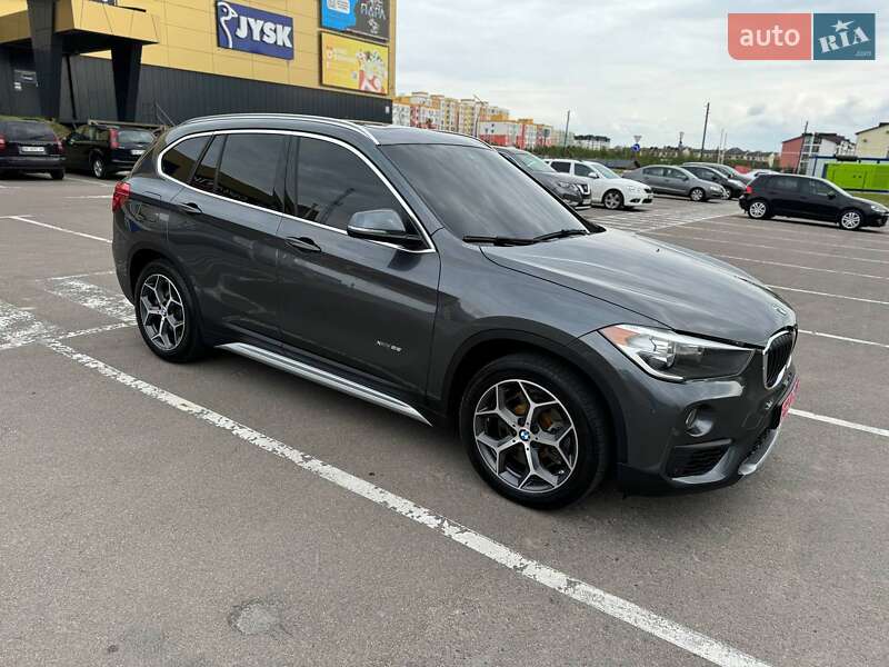 Позашляховик / Кросовер BMW X1 2018 в Рівному