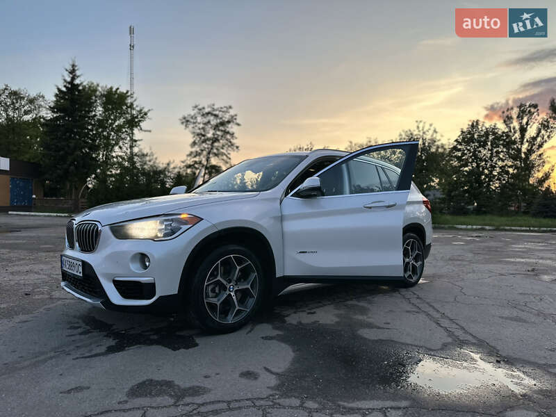 Внедорожник / Кроссовер BMW X1 2017 в Харькове