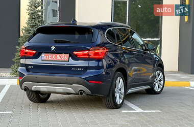 Внедорожник / Кроссовер BMW X1 2019 в 