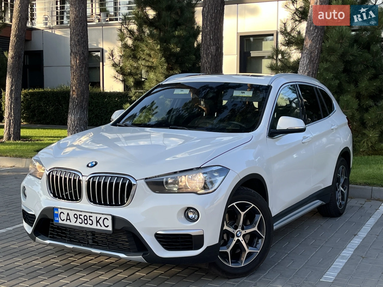 2017 BMW X1 - мініатюра 10