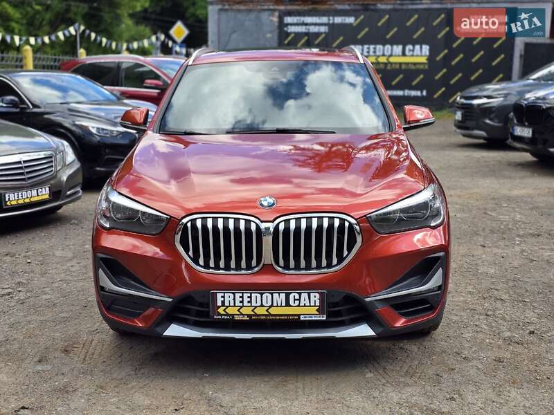 Внедорожник / Кроссовер BMW X1 2019 в Львове