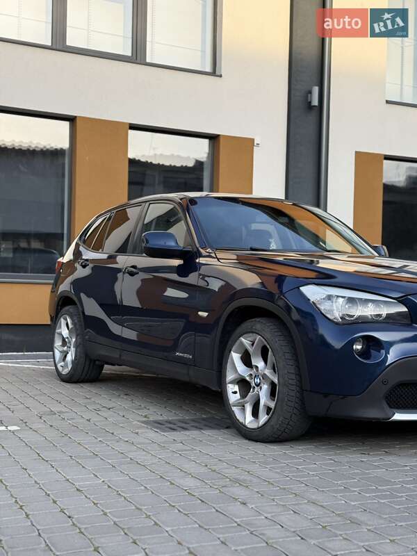 Позашляховик / Кросовер BMW X1 2010 в Коломиї