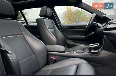 Позашляховик / Кросовер BMW X1 2013 в 