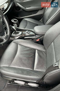 Внедорожник / Кроссовер BMW X1 2014 в 