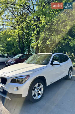 Внедорожник / Кроссовер BMW X1 2012 в Ровно