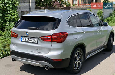 Внедорожник / Кроссовер BMW X1 2018 в 