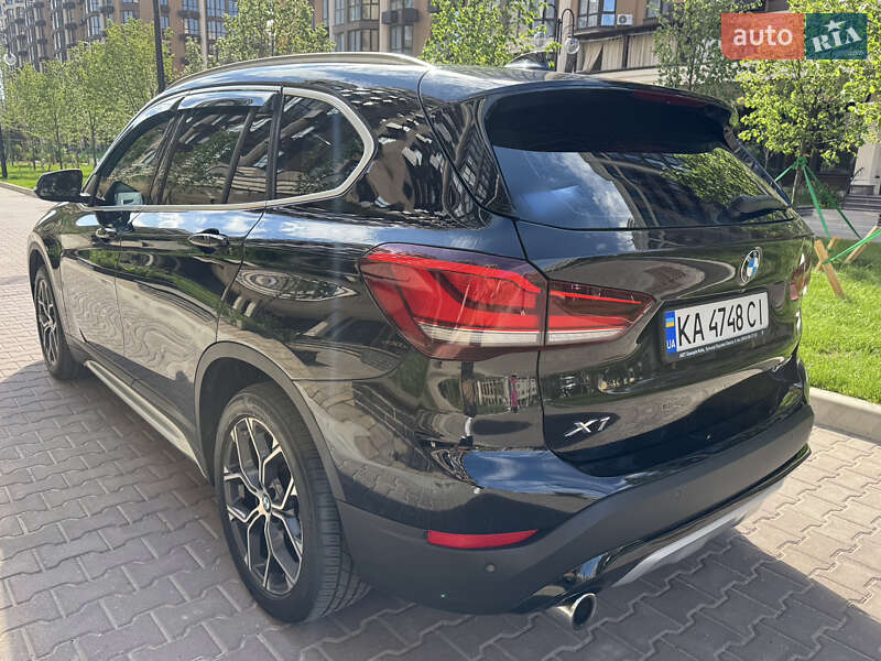 Позашляховик / Кросовер BMW X1 2020 в Києві