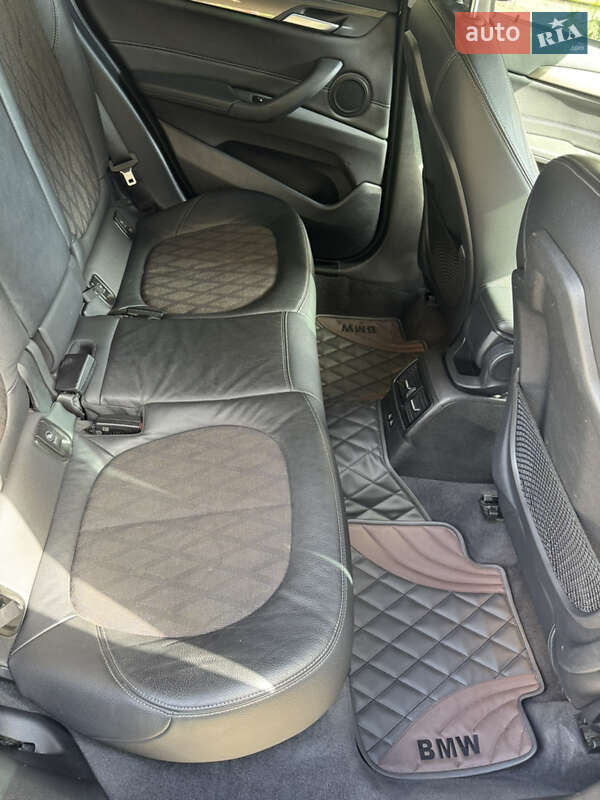 Позашляховик / Кросовер BMW X1 2020 в Києві