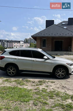 Внедорожник / Кроссовер BMW X1 2018 в Луцке