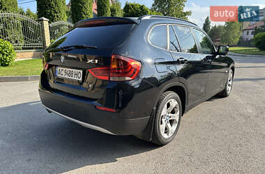 Внедорожник / Кроссовер BMW X1 2011 в 