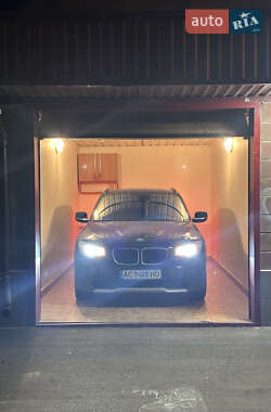 Внедорожник / Кроссовер BMW X1 2011 в 