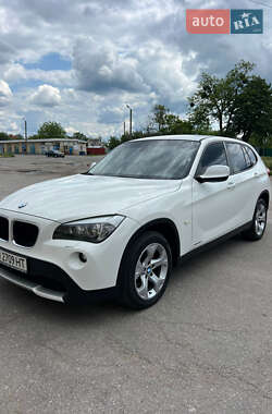 Внедорожник / Кроссовер BMW X1 2010 в 
