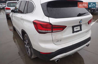 Внедорожник / Кроссовер BMW X1 2021 в 