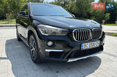 Внедорожник / Кроссовер BMW X1 2017 в 
