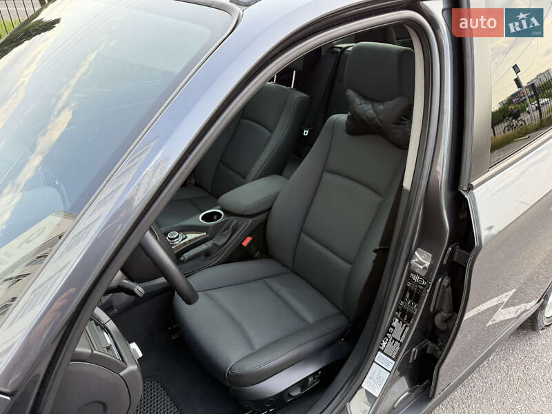 Внедорожник / Кроссовер BMW X1 2014 в Киеве