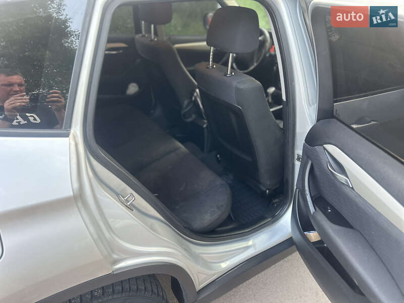 Внедорожник / Кроссовер BMW X1 2012 в Коростене фото 4 Внедорожник / Кроссовер BMW X1 2012 в Коростене