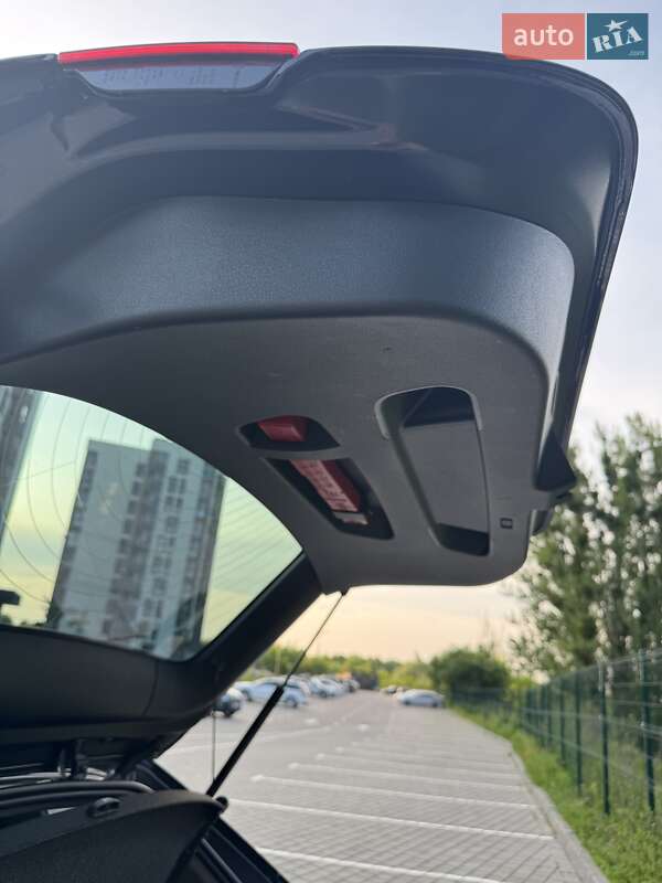 Позашляховик / Кросовер BMW X1 2014 в Луцьку