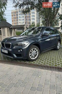 Позашляховик / Кросовер BMW X1 2016 в Тернополі