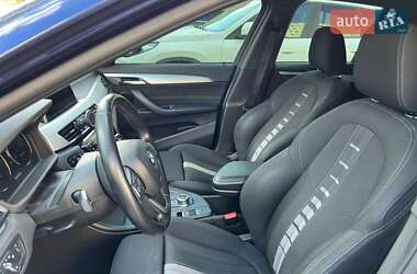 Внедорожник / Кроссовер BMW X1 2018 в 
