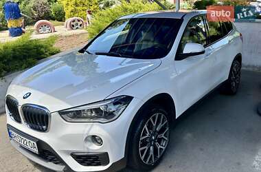 Внедорожник / Кроссовер BMW X1 2017 в Одессе