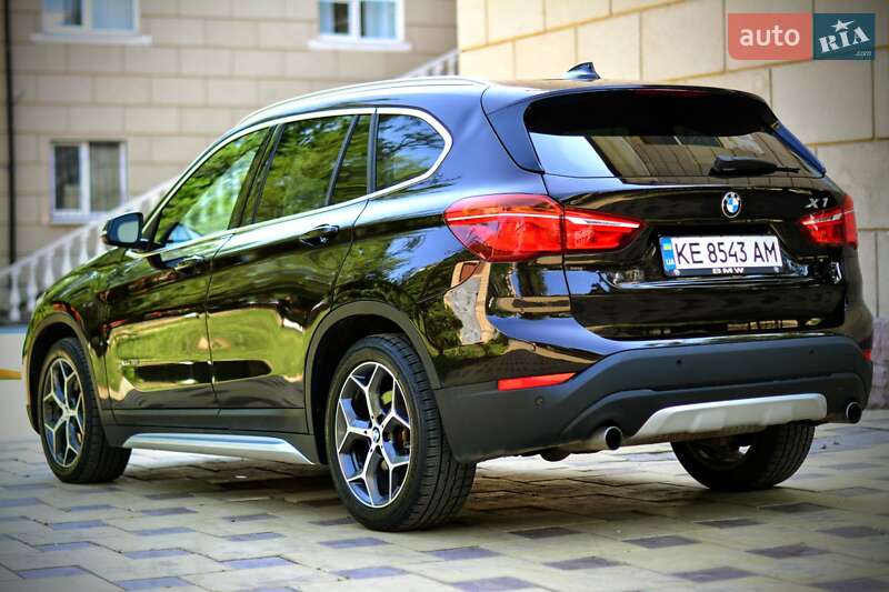Позашляховик / Кросовер BMW X1 2016 в Кривому Розі