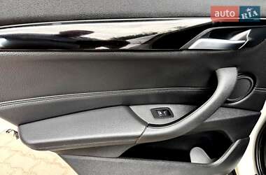 Внедорожник / Кроссовер BMW X1 2015 в 