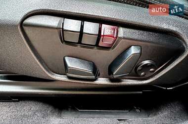 Внедорожник / Кроссовер BMW X1 2015 в 