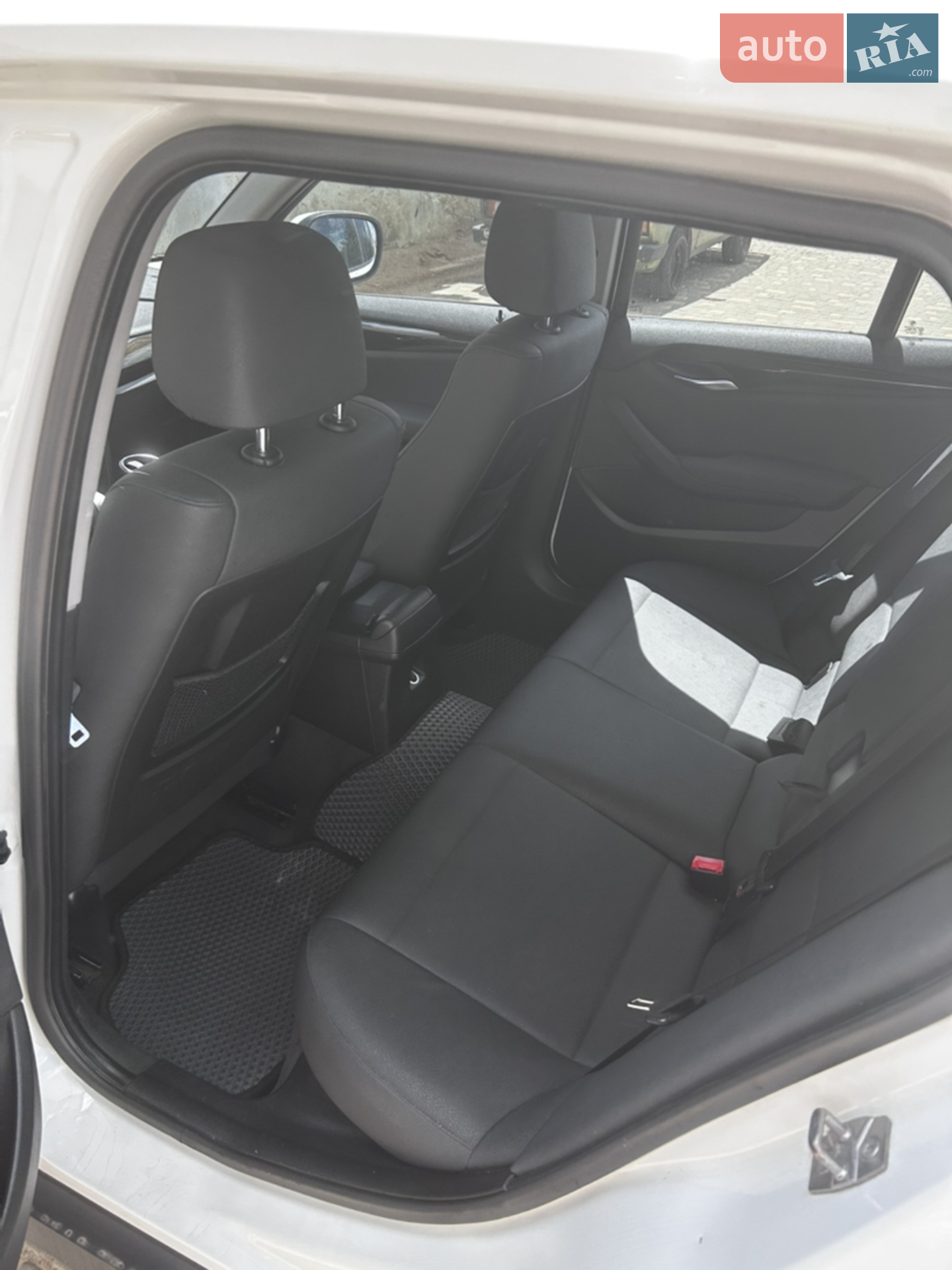 2011 BMW X1 - мініатюра 8
