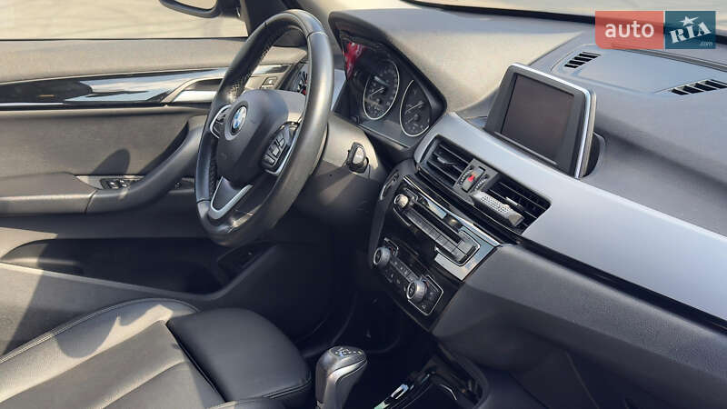 Позашляховик / Кросовер BMW X1 2018 в Києві фото 17 Позашляховик / Кросовер BMW X1 2018 в Києві