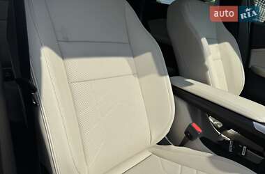 Внедорожник / Кроссовер BMW X1 2023 в 