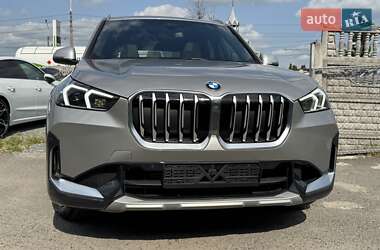 Внедорожник / Кроссовер BMW X1 2023 в 