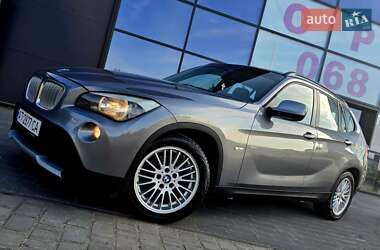 Позашляховик / Кросовер BMW X1 2011 в Івано-Франківську