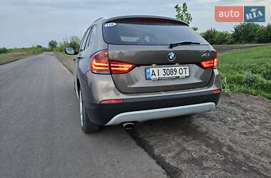 Внедорожник / Кроссовер BMW X1 2010 в 