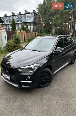 Позашляховик / Кросовер BMW X1 2016 в Києві