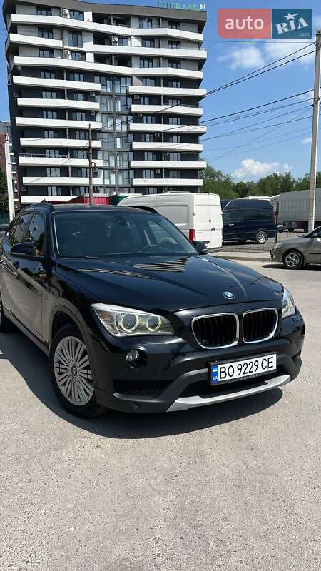 Позашляховик / Кросовер BMW X1 2013 в Тернополі
