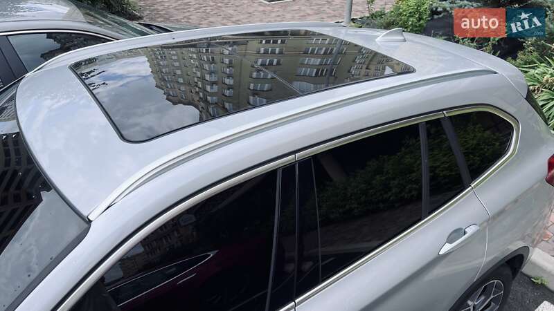 Внедорожник / Кроссовер BMW X1 2017 в Киеве