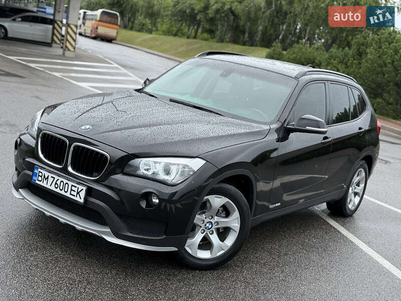 Внедорожник / Кроссовер BMW X1 2015 в Киеве