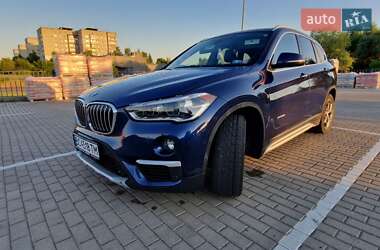 Внедорожник / Кроссовер BMW X1 2015 в Дрогобыче