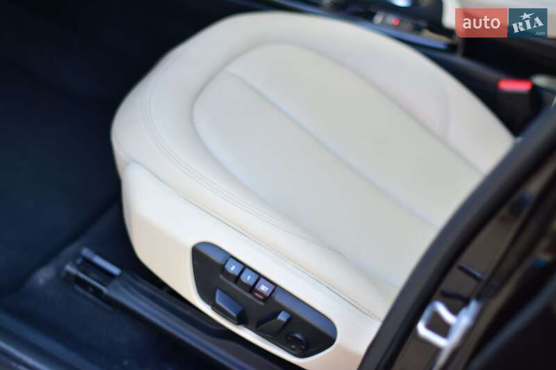 Позашляховик / Кросовер BMW X1 2016 в Кривому Розі