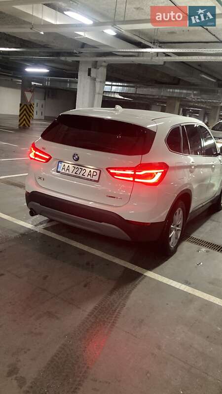 Внедорожник / Кроссовер BMW X1 2018 в Киеве