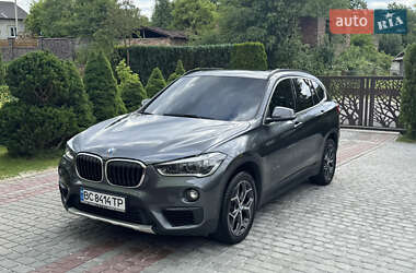 Внедорожник / Кроссовер BMW X1 2017 в Львове