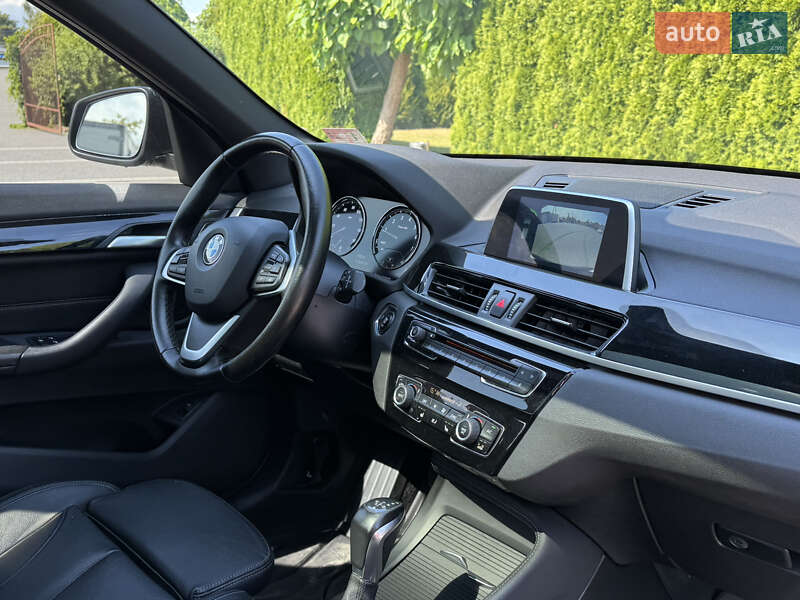 Позашляховик / Кросовер BMW X1 2018 в Стрию