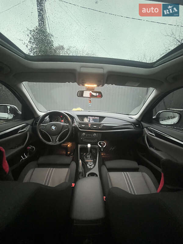 Внедорожник / Кроссовер BMW X1 2011 в Калуше