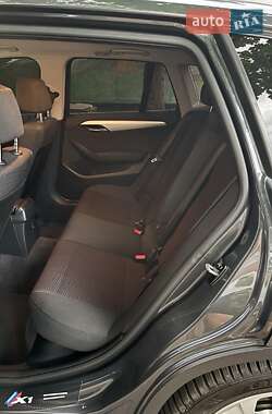 Внедорожник / Кроссовер BMW X1 2012 в 