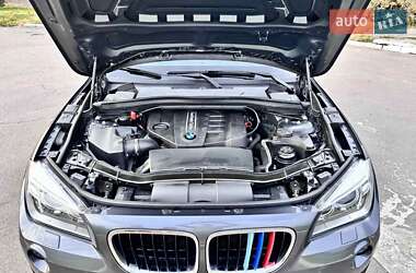 Внедорожник / Кроссовер BMW X1 2012 в 